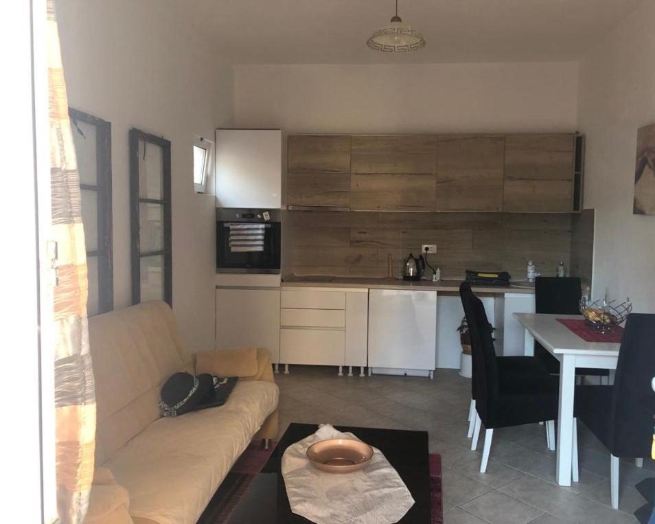 Macko, Apartmani Tivat Exterior photo